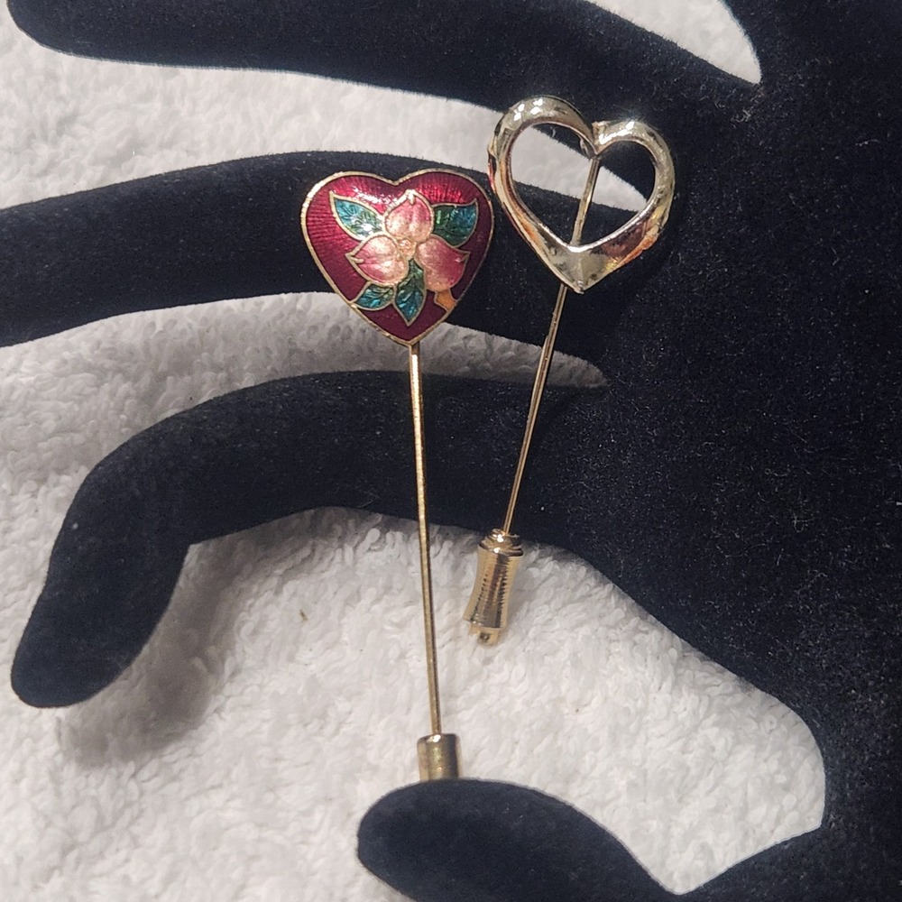 Vintage Heart Stick Pin Set Cloisonne Enamel Floral Gold Tone Lapel Pins 2pc
